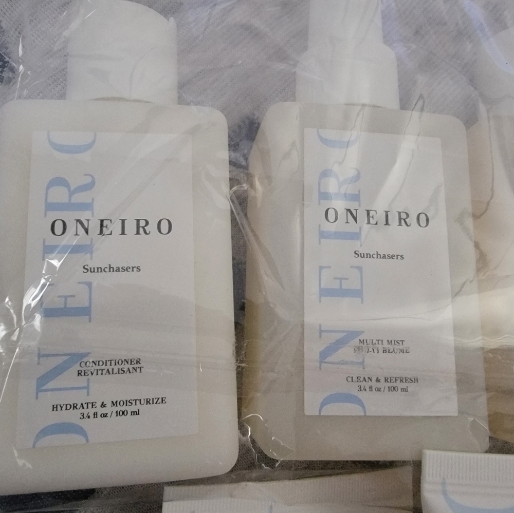 Oneiro 5pc + Shower Bag - Picture 4 of 8